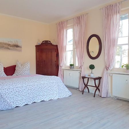 Ferienwohnungen Im Haus Boree Prerow Ngoại thất bức ảnh